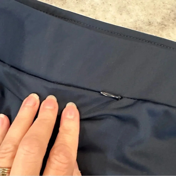 Stella Parker UPF 50 Mermaid Hem Navy & Floral Skort Size Large - Picture 5 of 11